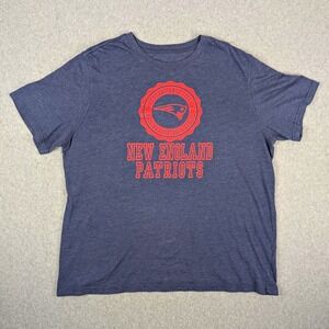 New England Patriots NFL Football Graphic T-Shirt Blue/Red, Size 2XL